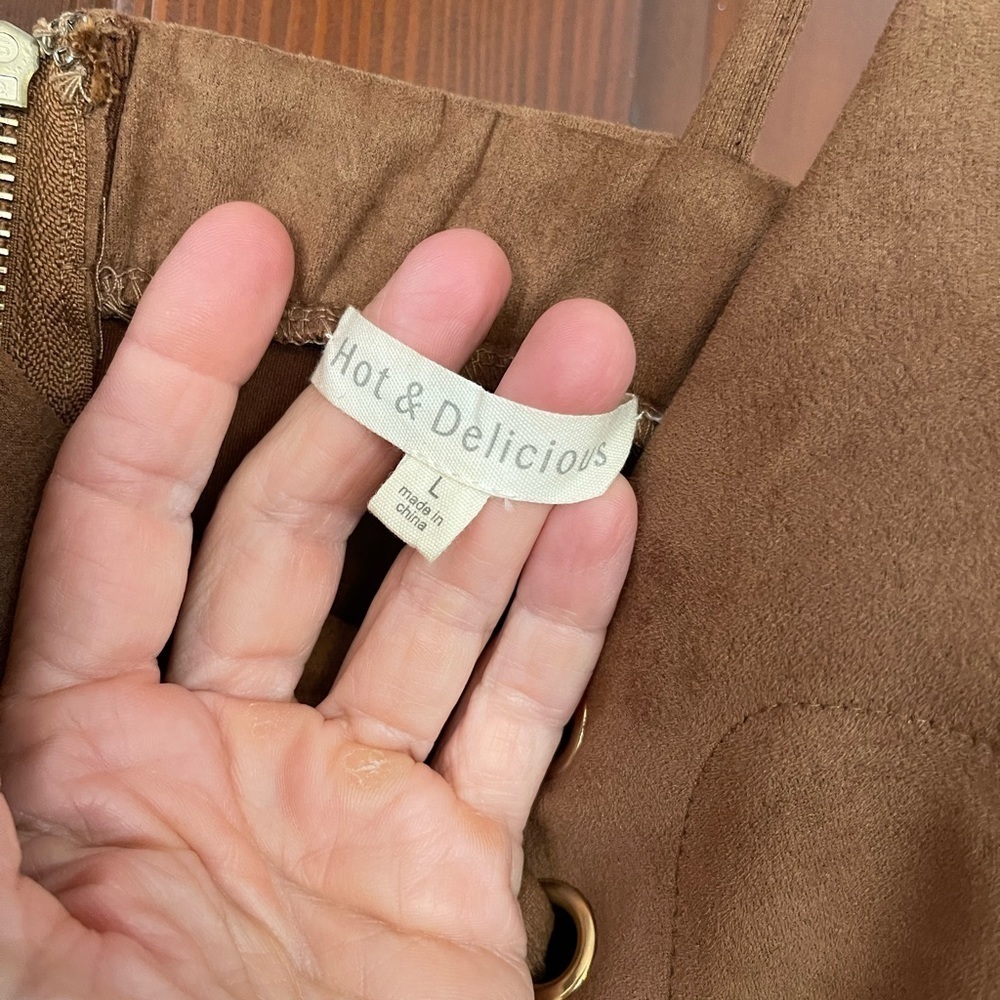 Hot & Delicious faux suede stretchy bodycon dress - Picture 4 of 5